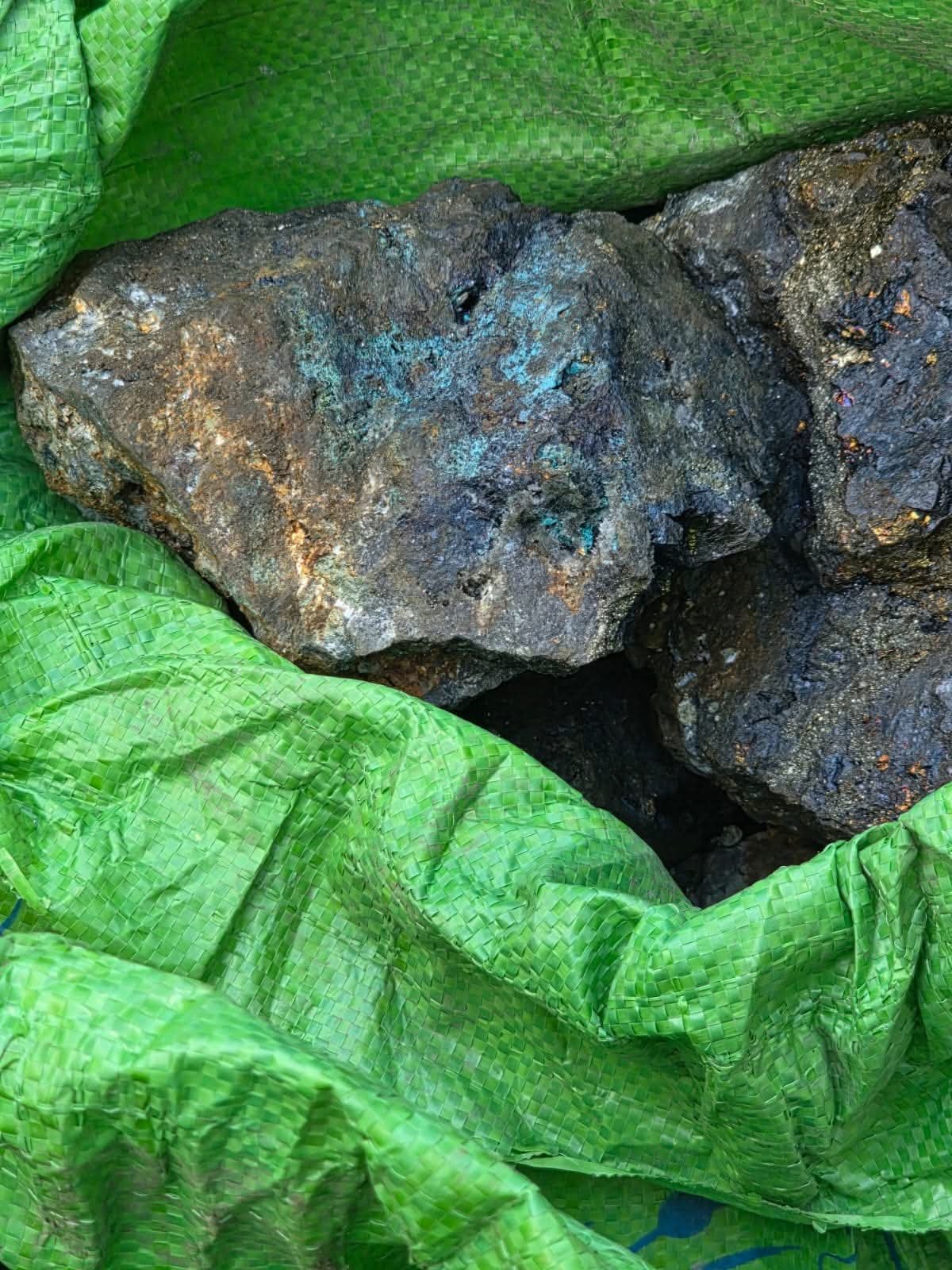 Buy bauxite ore