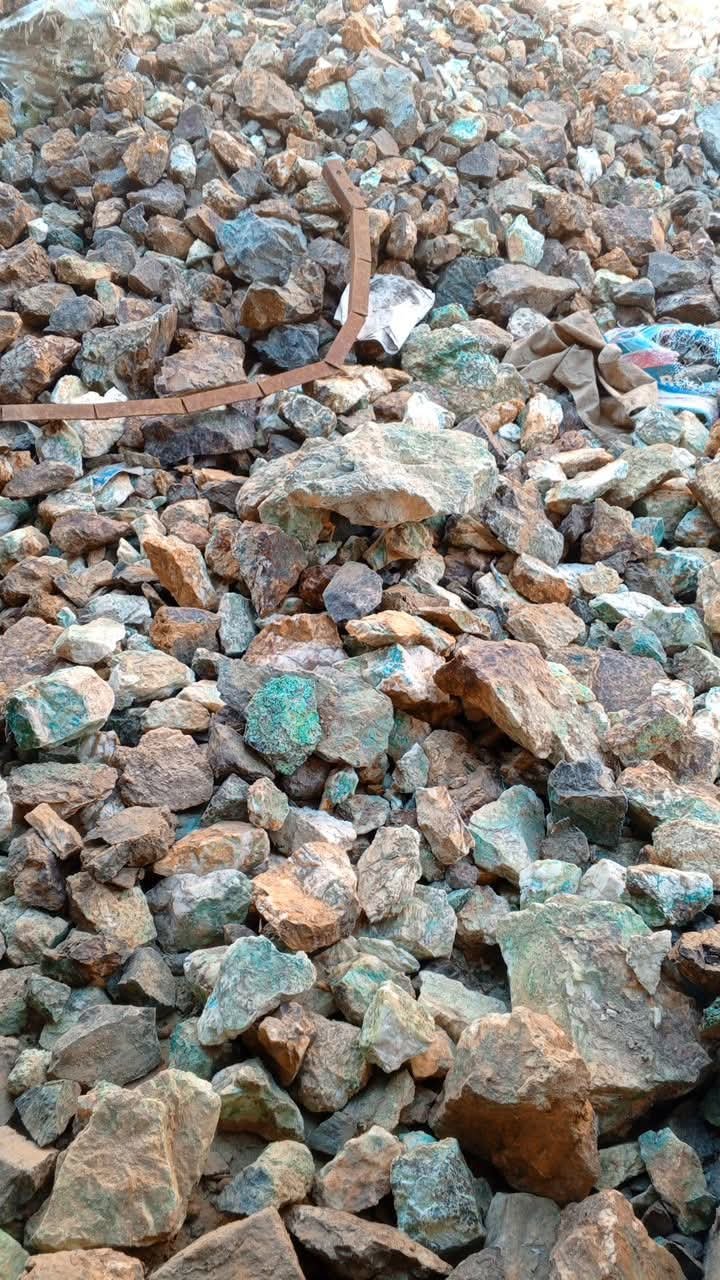 Buy copper ore online